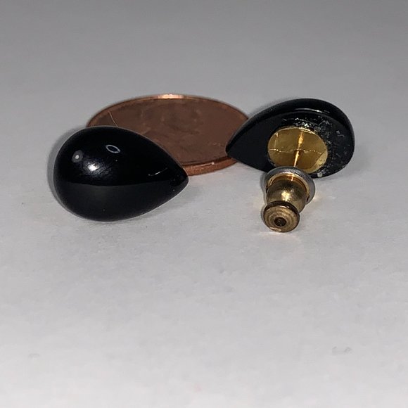 14 mm Teardrop 18 ktgf Onyx Post Earrings - Picture 8 of 12
